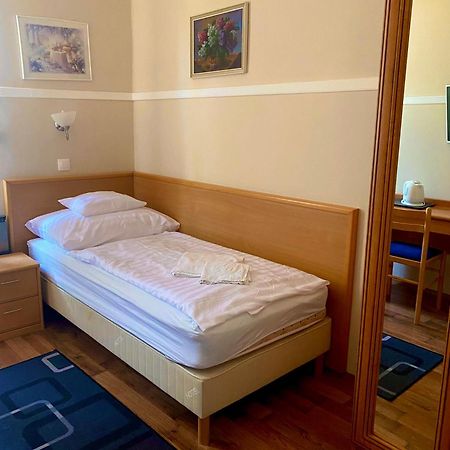 Peto Apartman Дьёр Экстерьер фото