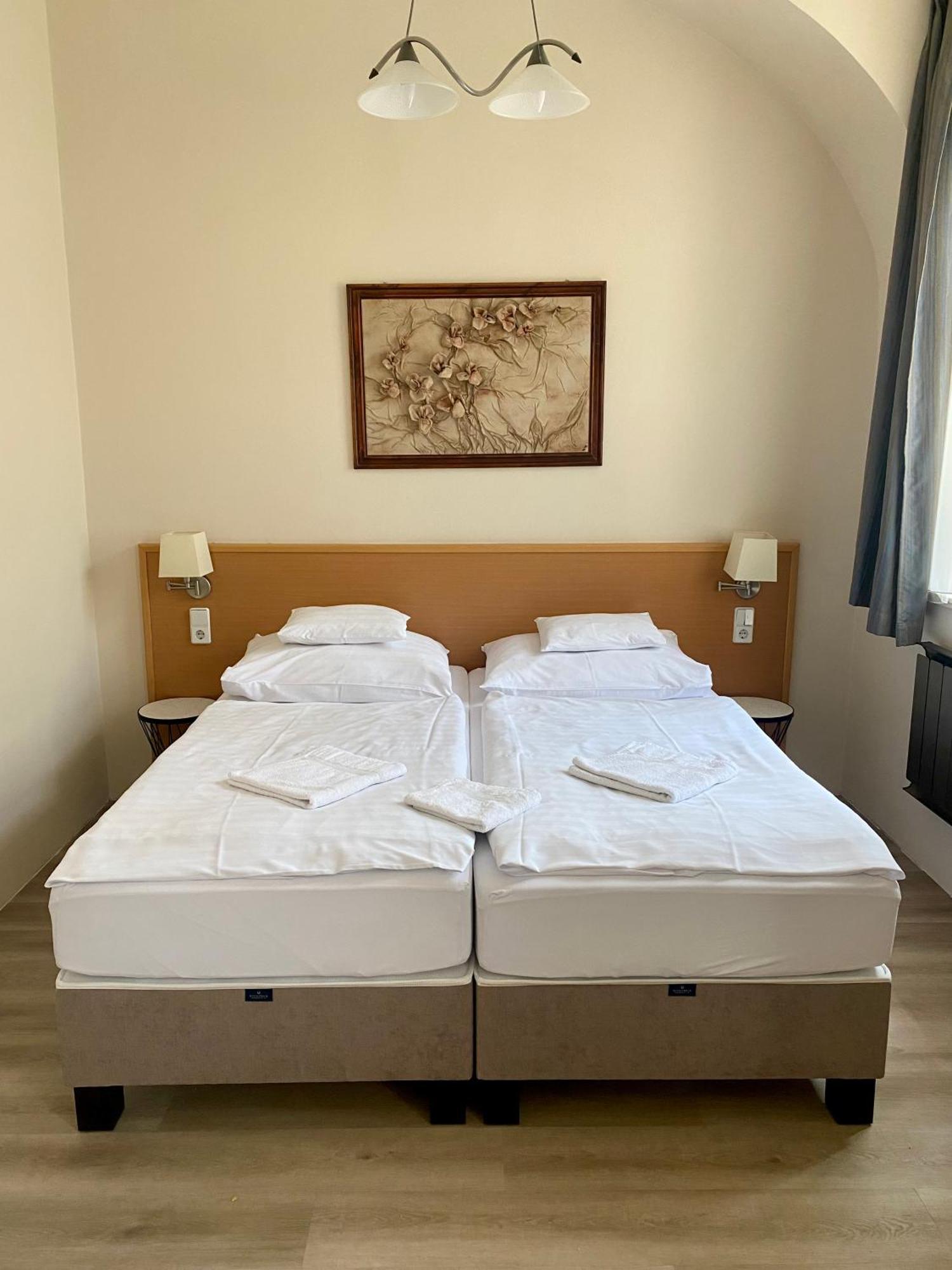 Peto Apartman Дьёр Экстерьер фото